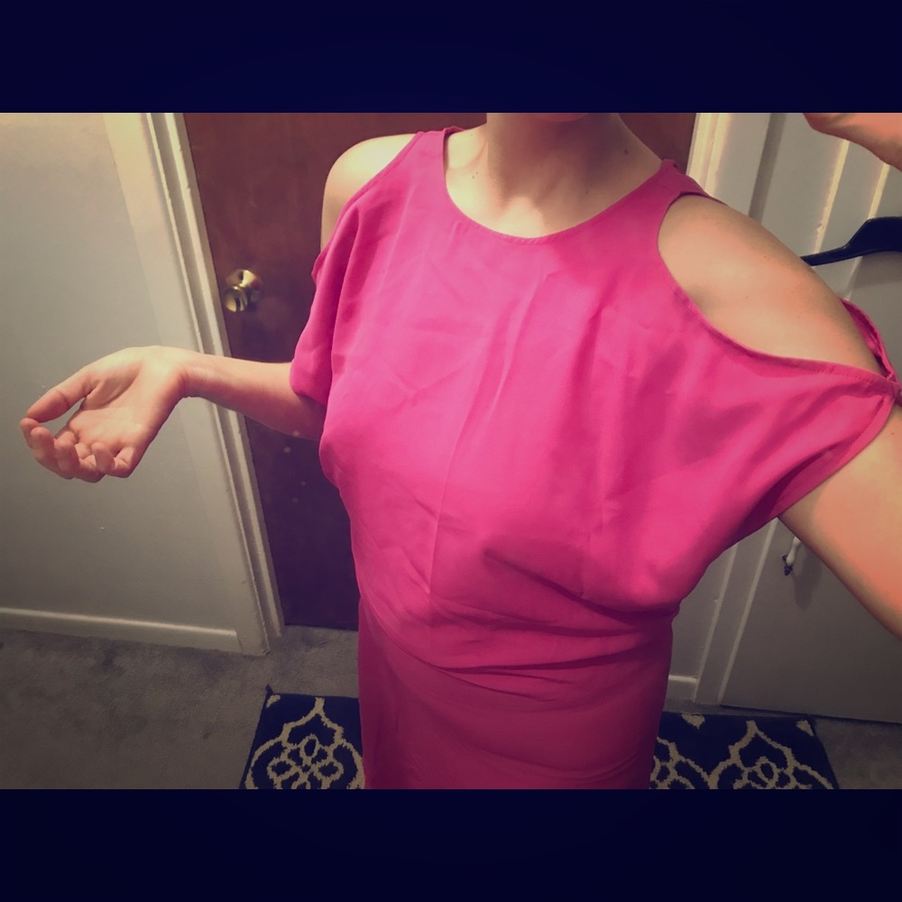 Shoulder Cut-Out Dress